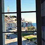 Seaview Apartment Andana